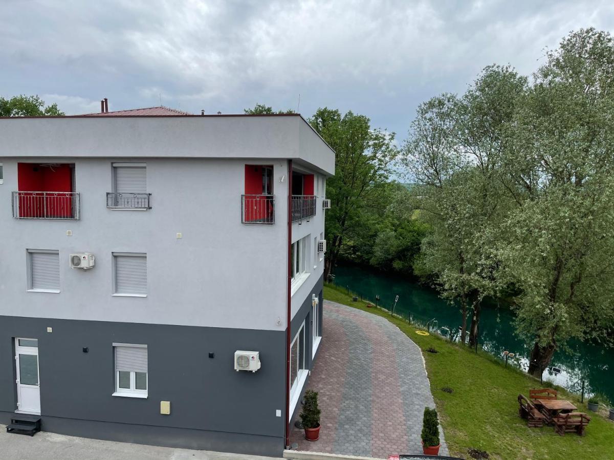 Apartments And Rooms Villa Majestic Bihac Exterior photo